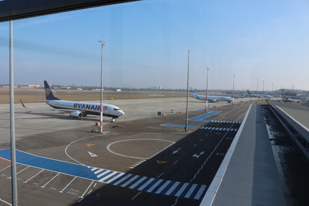 Poznańskie lotnisko mocno stawia na wodór